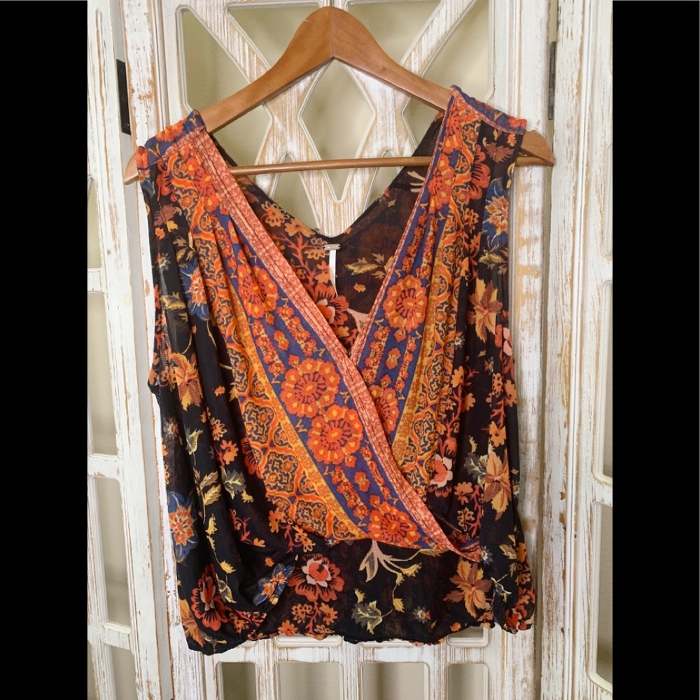 Free people high low floral tank top xs
